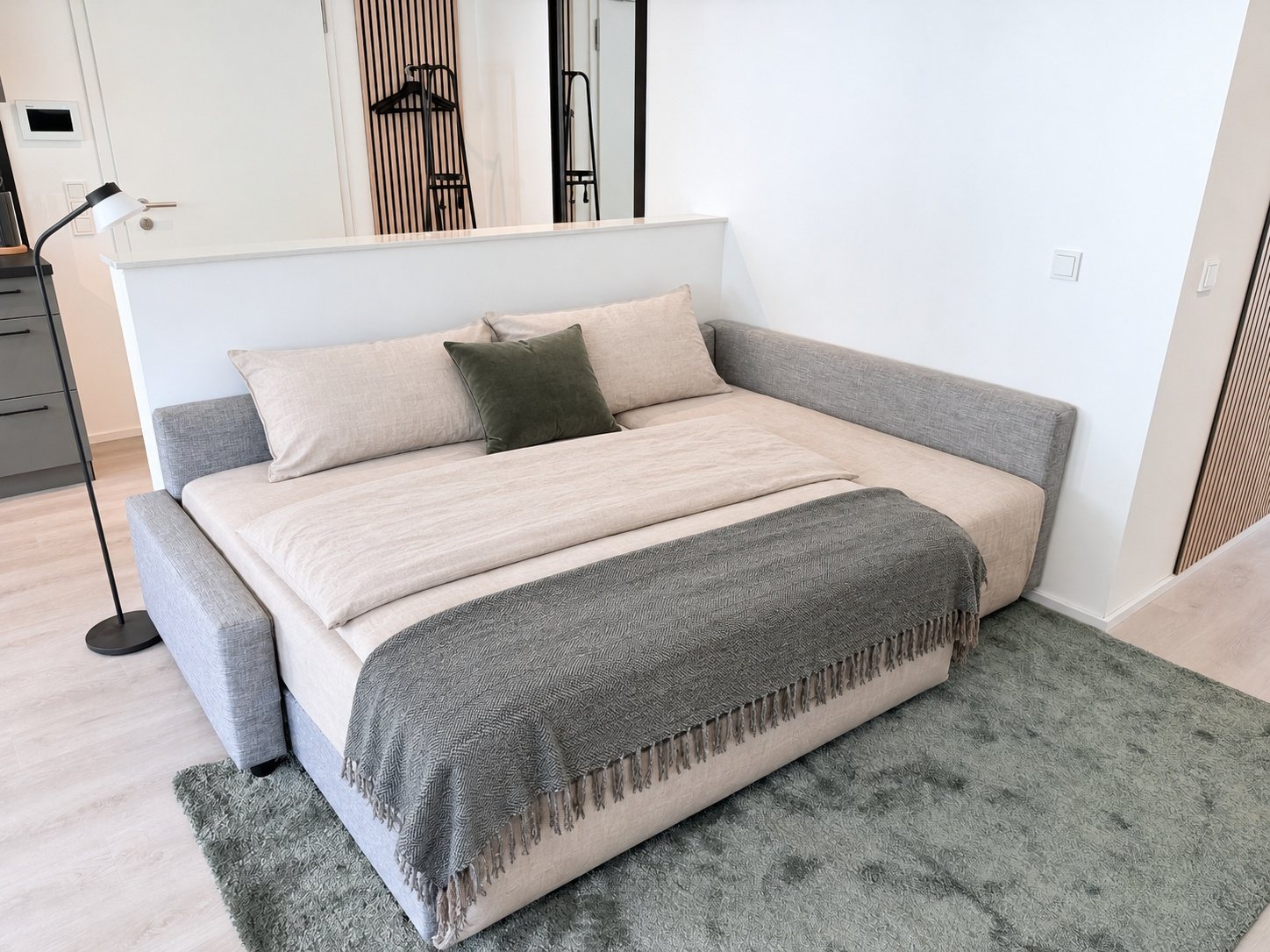 Apartment 2 Kordel – Schlafsofa ausgezogen und bezogen
